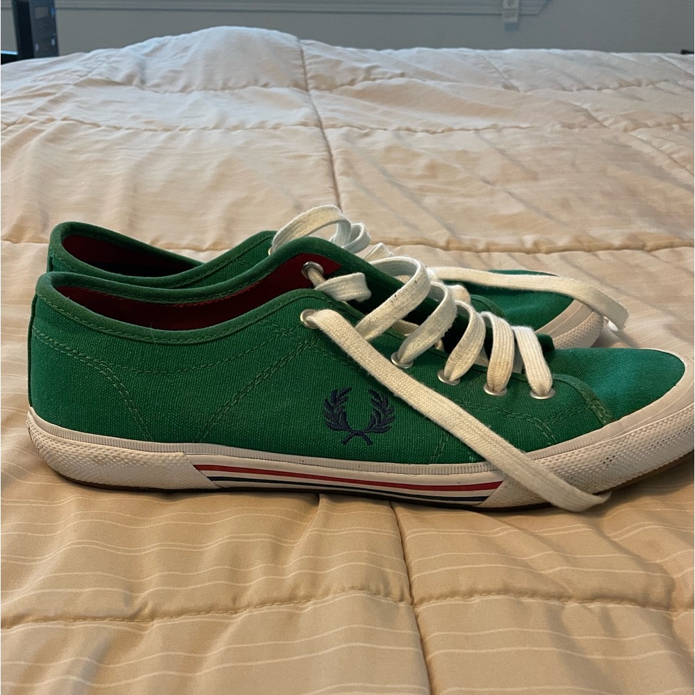 Fred Perry sneakers